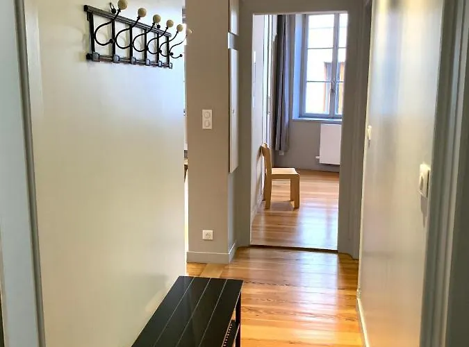 Hyper-centre Apartment