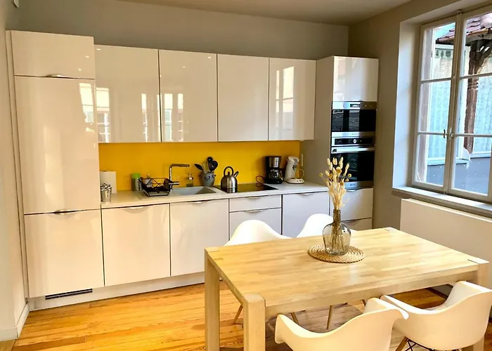 Hyper-centre Apartment